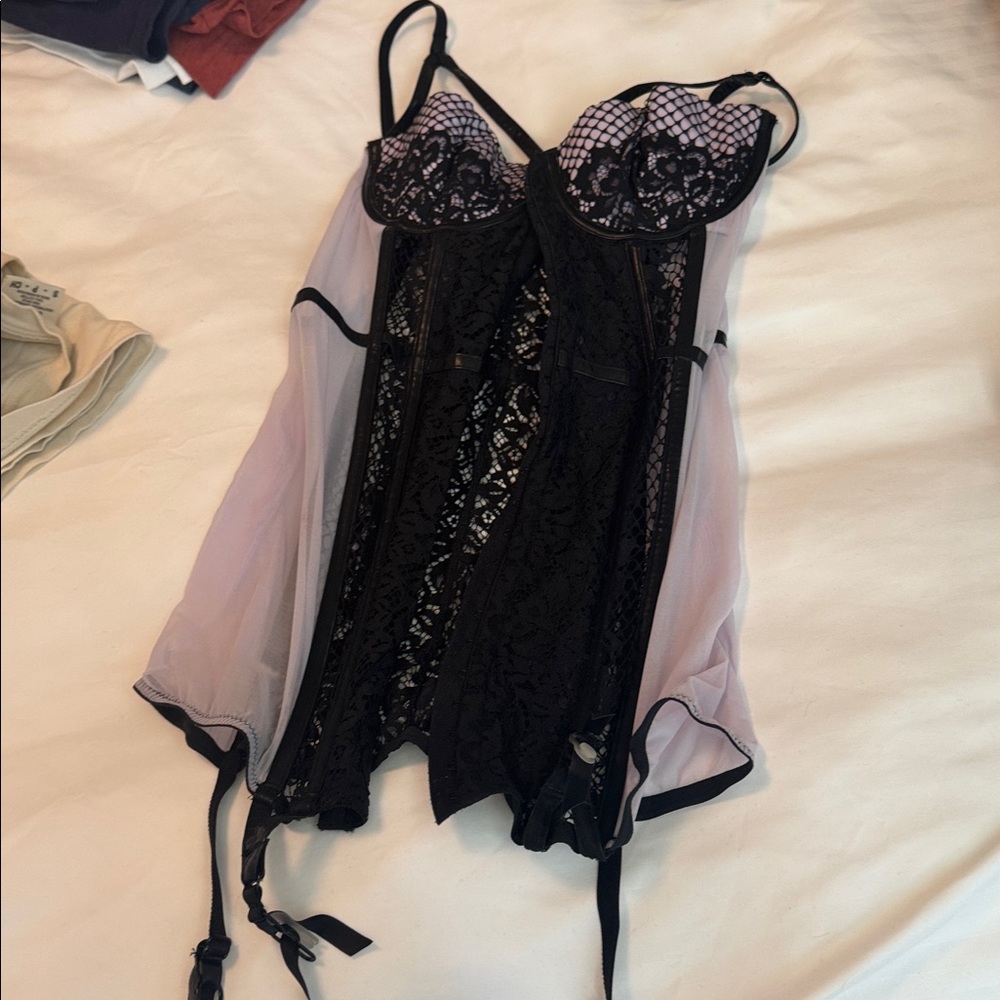 VS Mesh Cage Garter Slip. Final price.